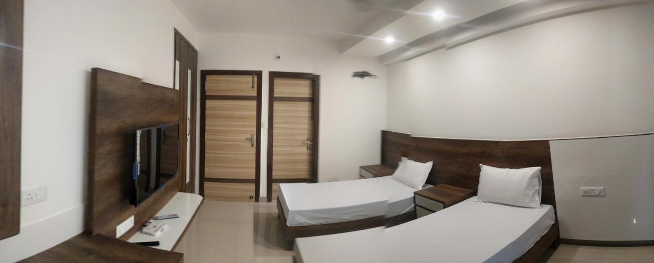 Pride Home Nayagaon Exterior photo